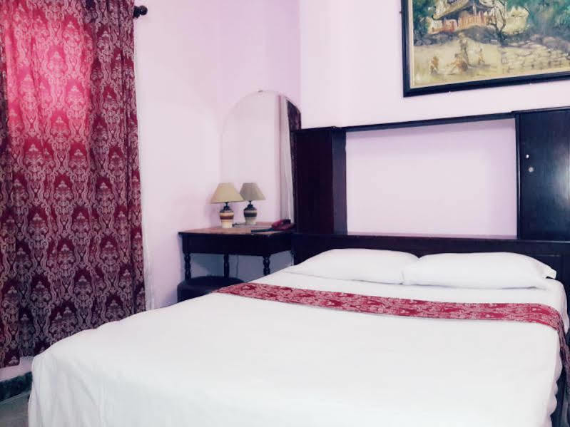 Thinh Vuong Hotel Хошимін Екстер'єр фото